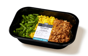 Kipsaté met gele rijst en sperziebonen