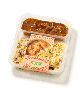 Nasi goreng met sate ajam