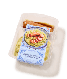 Spruitjesstamppot met rookworst en jus